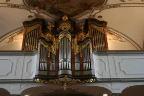 Orgel von unten (Foto: Petra R&uuml;ttimann)